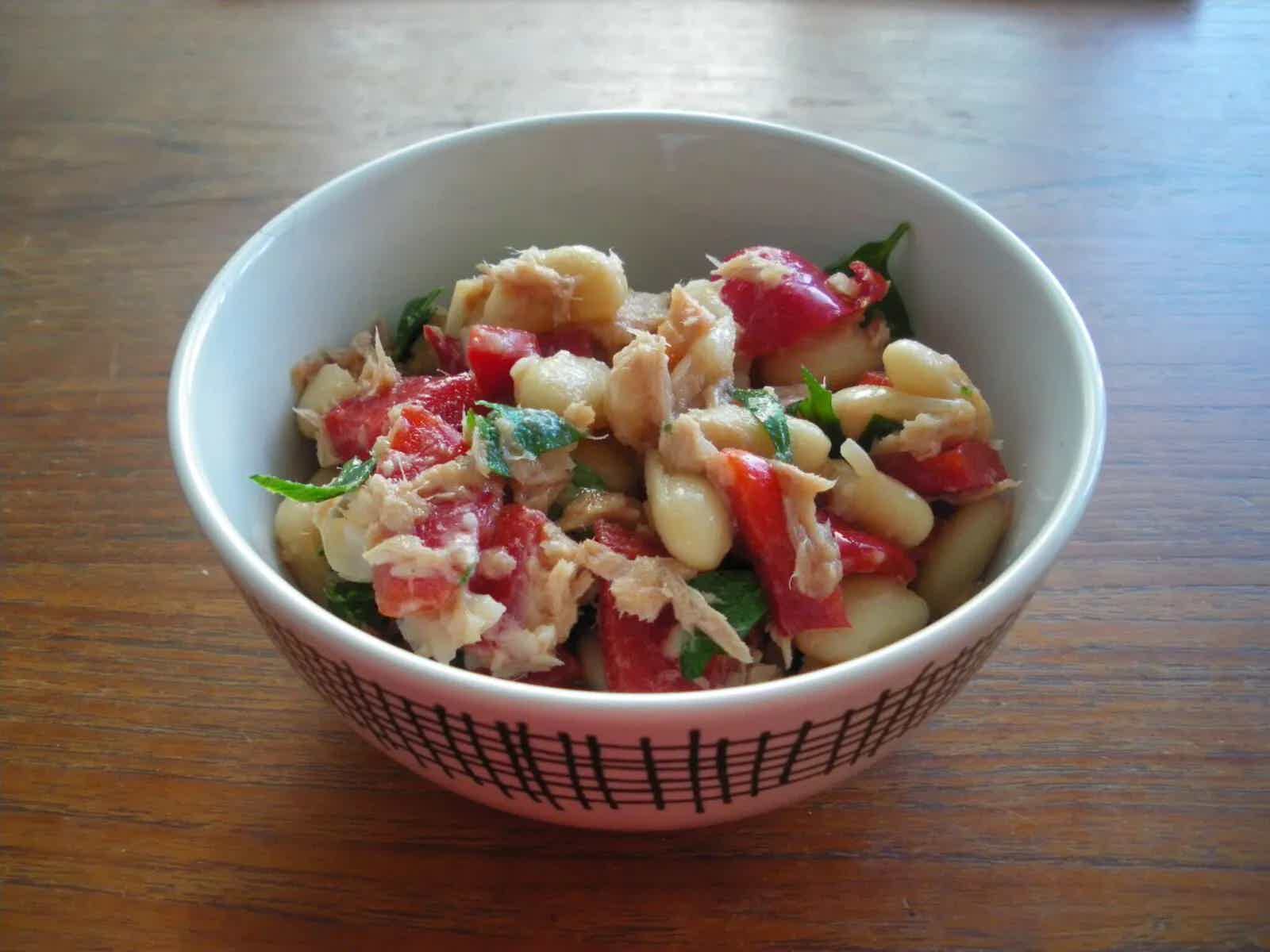 Italian White Bean & Tuna Salad