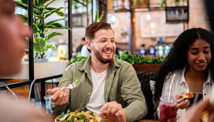 Why Do We Get Bloated Eating Vegetables and Salad?