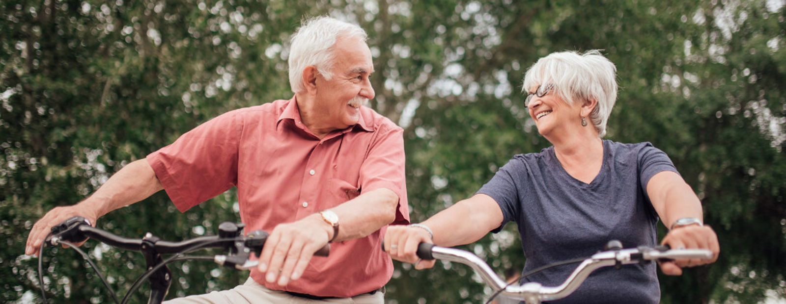 Older adult staying active to manage aging-related body pain