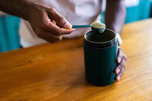 Acacia Fiber and Gut Health: The Gentle Prebiotic That Sensitive Guts Can Actually Tolerate