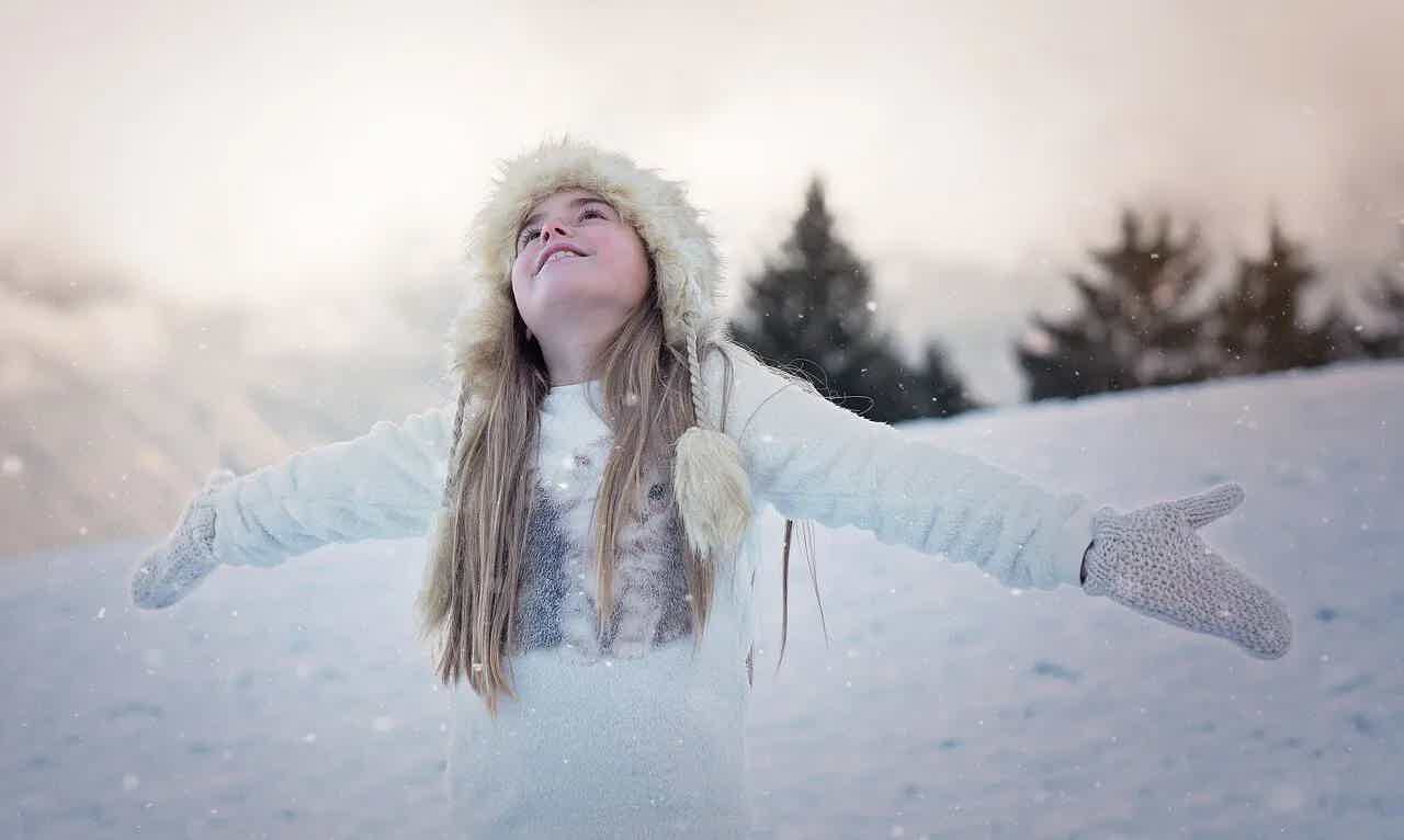 January Blues No More: Hormonal Balance Hacks to Boost Your Mood