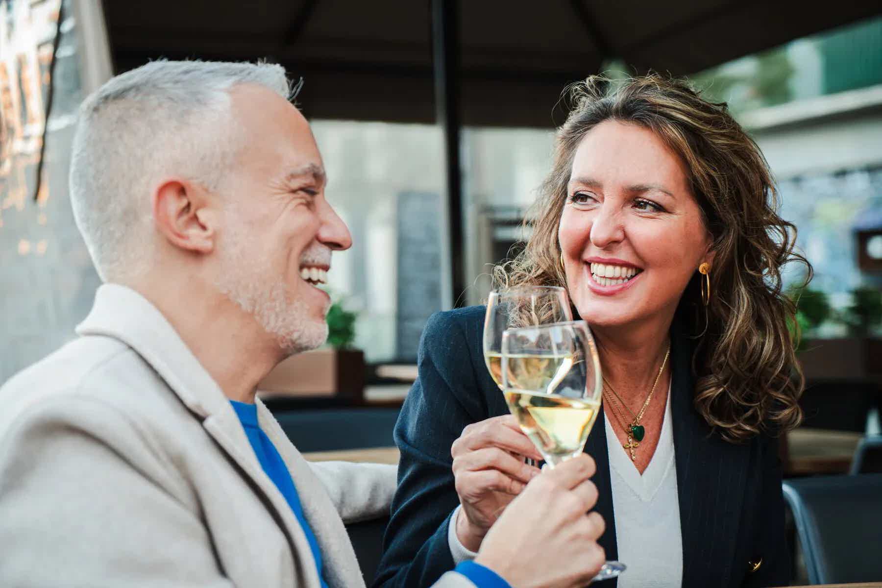 What regular alcohol consumption does to your gut