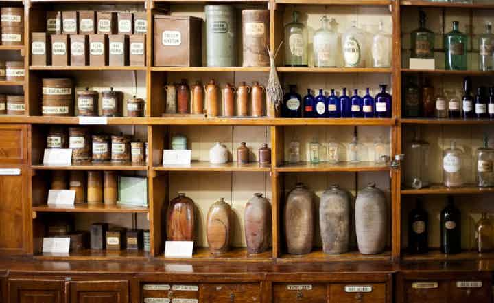 Medical Doctors vs. Naturopathic Doctors: A Denver Perspective on Suppression vs. True Healing