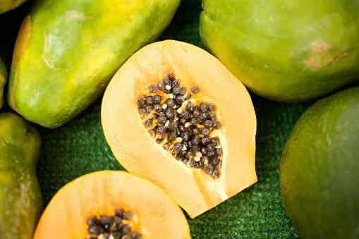 Do Papaya and Papain Supplements Help with Digestion?