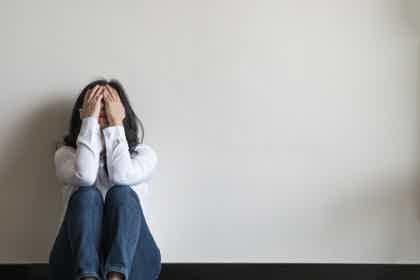 Perimenopause Symptoms Checklist and Natural Hormone Support