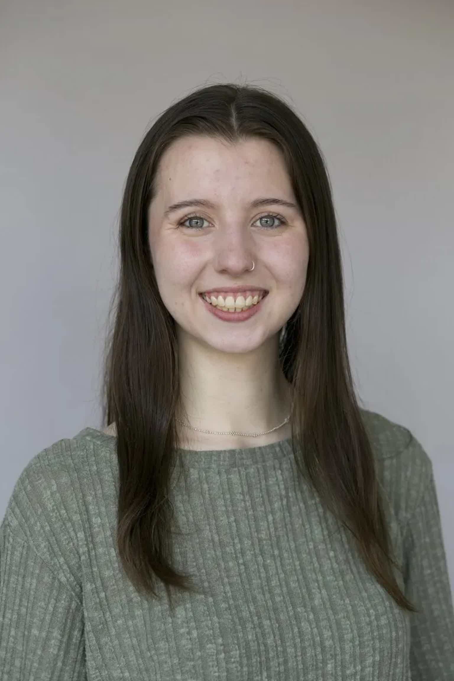 Chloe Laxon